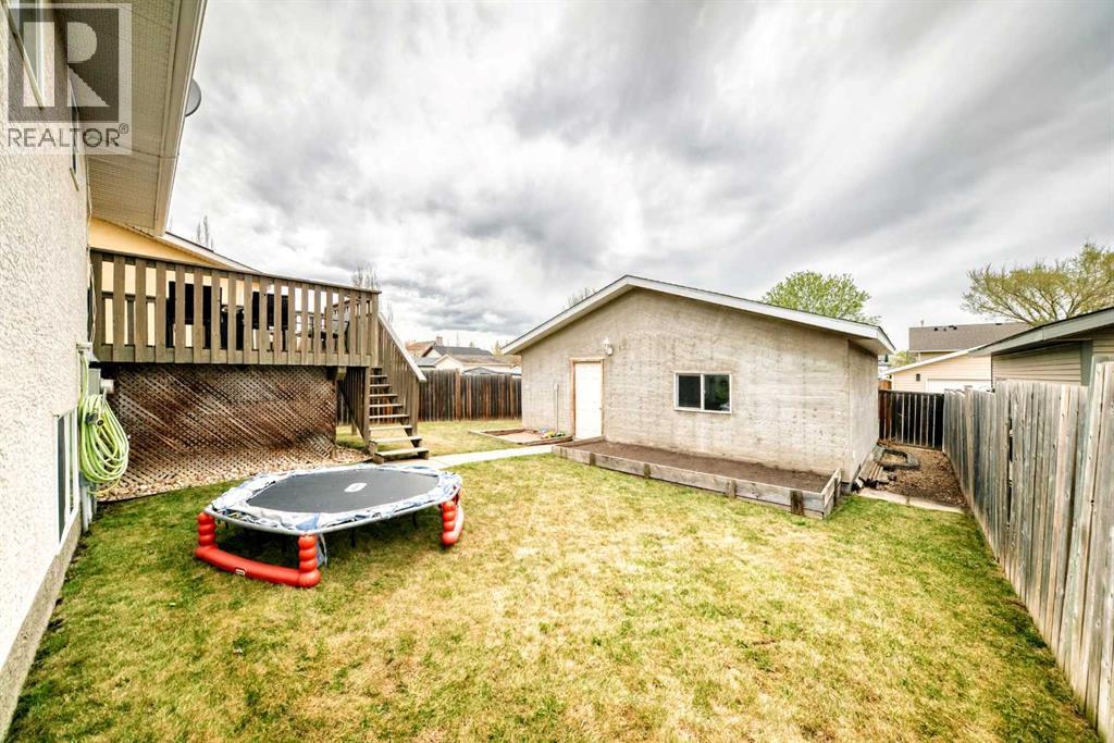 6 Timmons Close, Lacombe, Alberta  T4L 2M7 - Photo 43 - A2313040