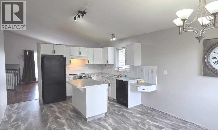 77 Briarwood Crescent, Blackfalds, Alberta  T0M 0J0 - Photo 3 - A2313120