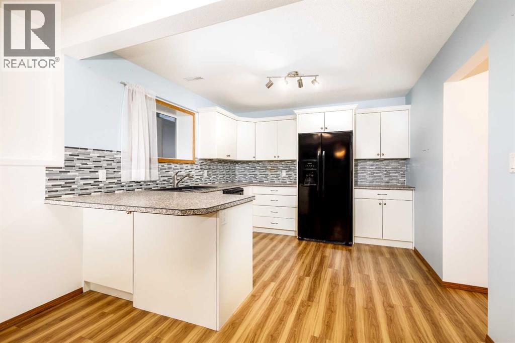 77 Briarwood Crescent, Blackfalds, Alberta  T0M 0J0 - Photo 16 - A2313120