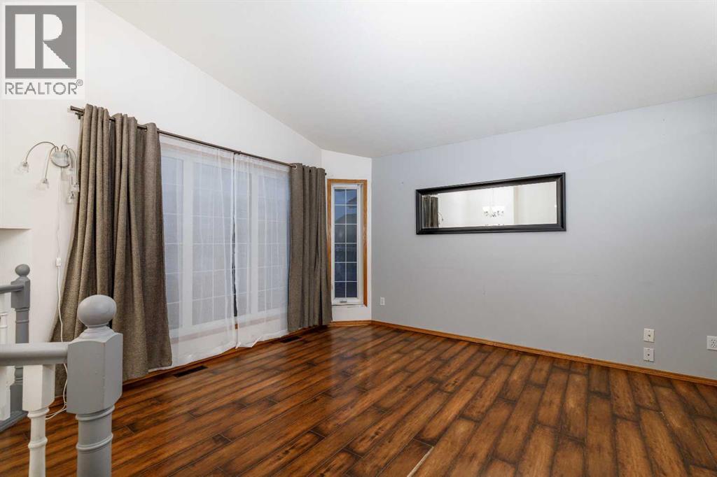 77 Briarwood Crescent, Blackfalds, Alberta  T0M 0J0 - Photo 6 - A2313120