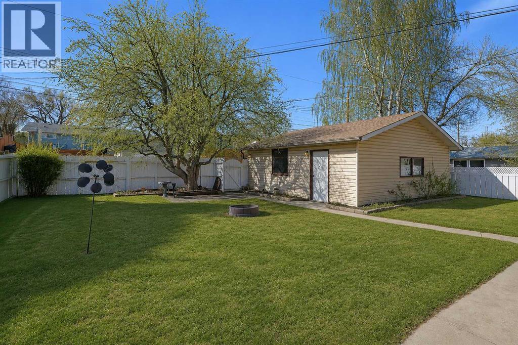 68 West Glen Crescent SW, Calgary, Alberta  T3C 2X4 - Photo 46 - A2313288