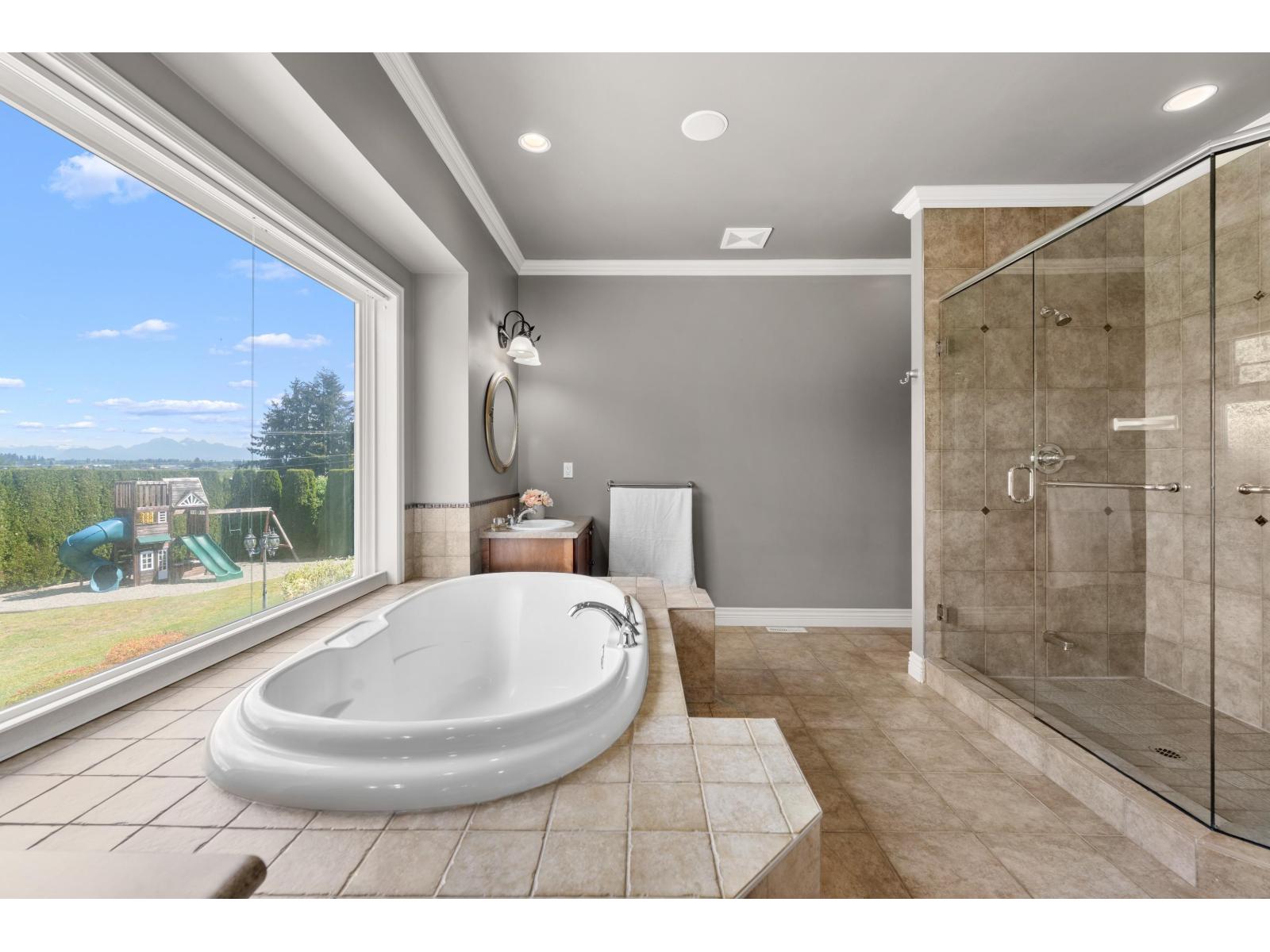 15791 39a Avenue, Surrey, British Columbia  V3Z 0L1 - Photo 24 - R3126635
