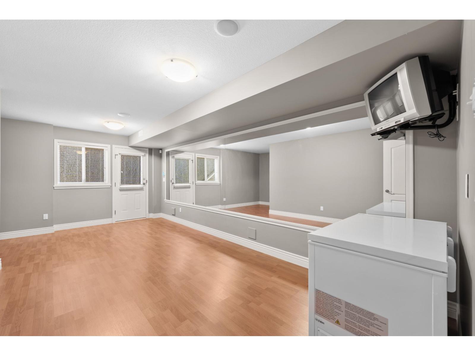 15791 39a Avenue, Surrey, British Columbia  V3Z 0L1 - Photo 33 - R3126635