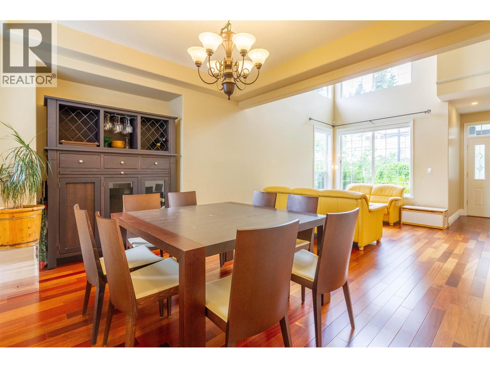 2115 Berkshire Crescent, Coquitlam, British Columbia  V3E 3N4 - Photo 5 - R3078315