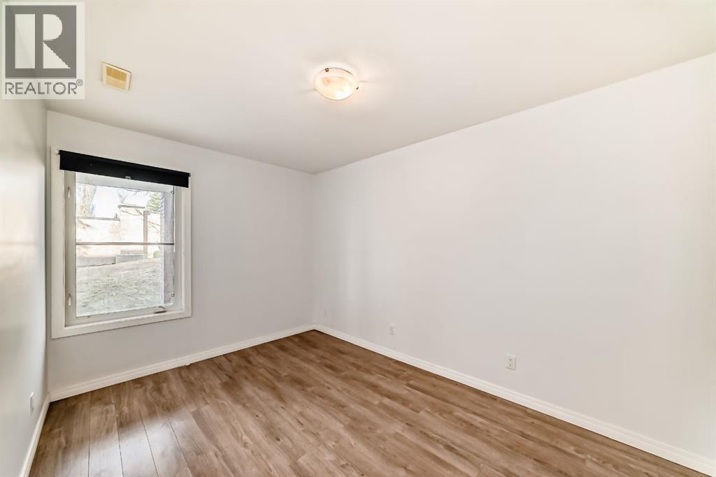 124 Royal Manor NW, Calgary, Alberta  T3G 5T6 - Photo 21 - A2313089
