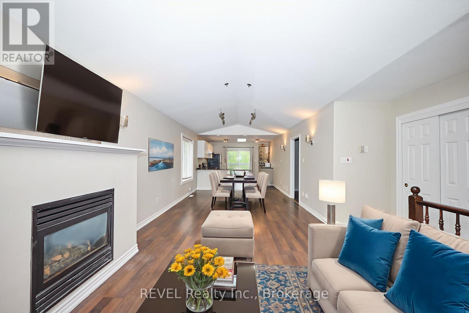 28 Quaker Road, Welland, Ontario  L3C 7K7 - Photo 6 - X13159518