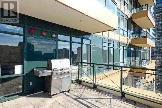 1308 - 35 Hayden Street, Toronto, Ontario  M4Y 3C3 - Photo 14 - C13159572