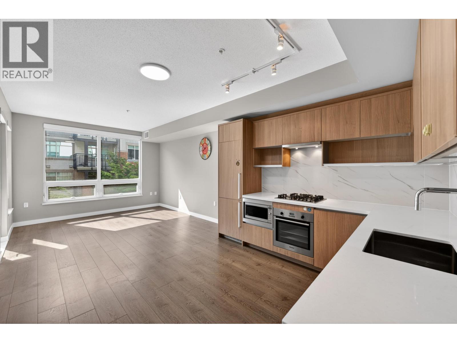227 9388 Odlin Road, Richmond, British Columbia  V6X 0L5 - Photo 4 - R3126653