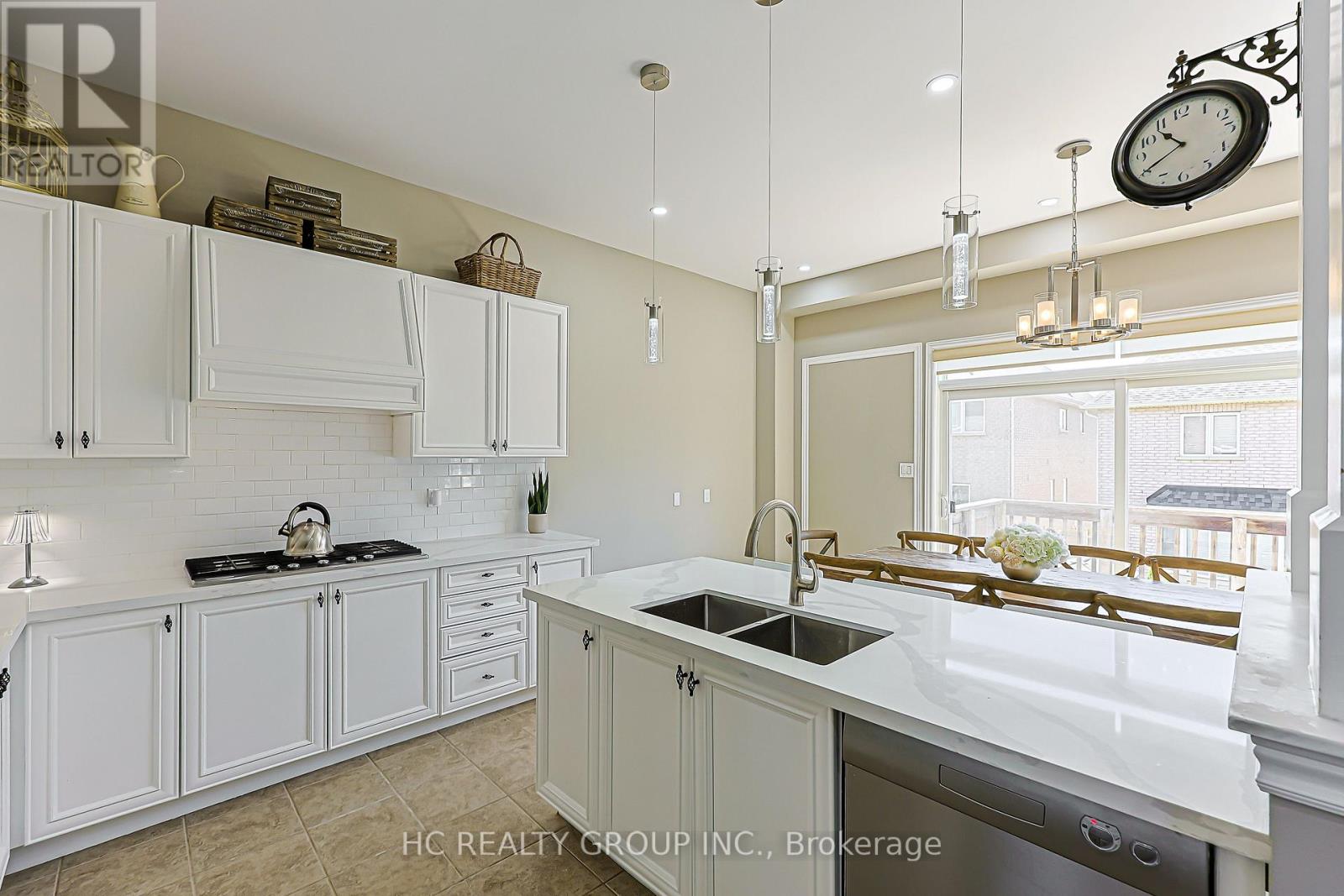 132 Alpaca Drive, Richmond Hill, Ontario L4E 0R2 - Photo 12 - N13159530