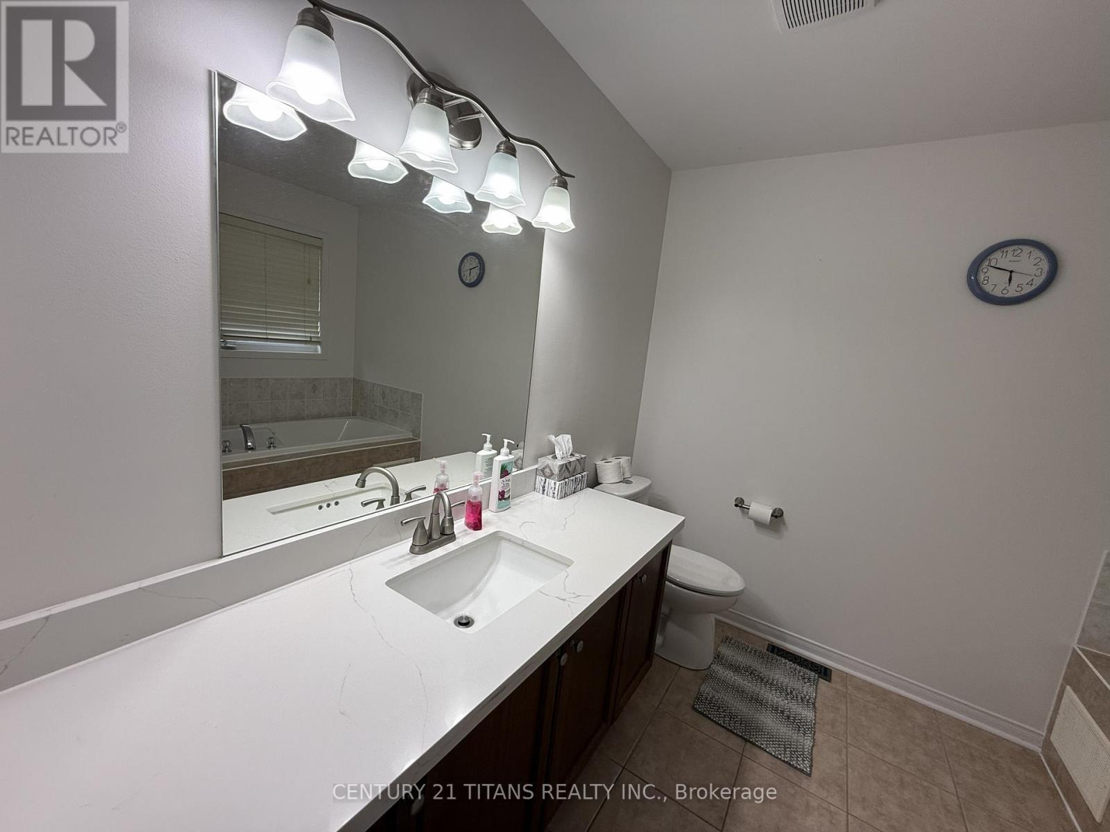 274 Penndutch Circle, Whitchurch-Stouffville, Ontario L4A 0P1 - Photo 10 - N13159542