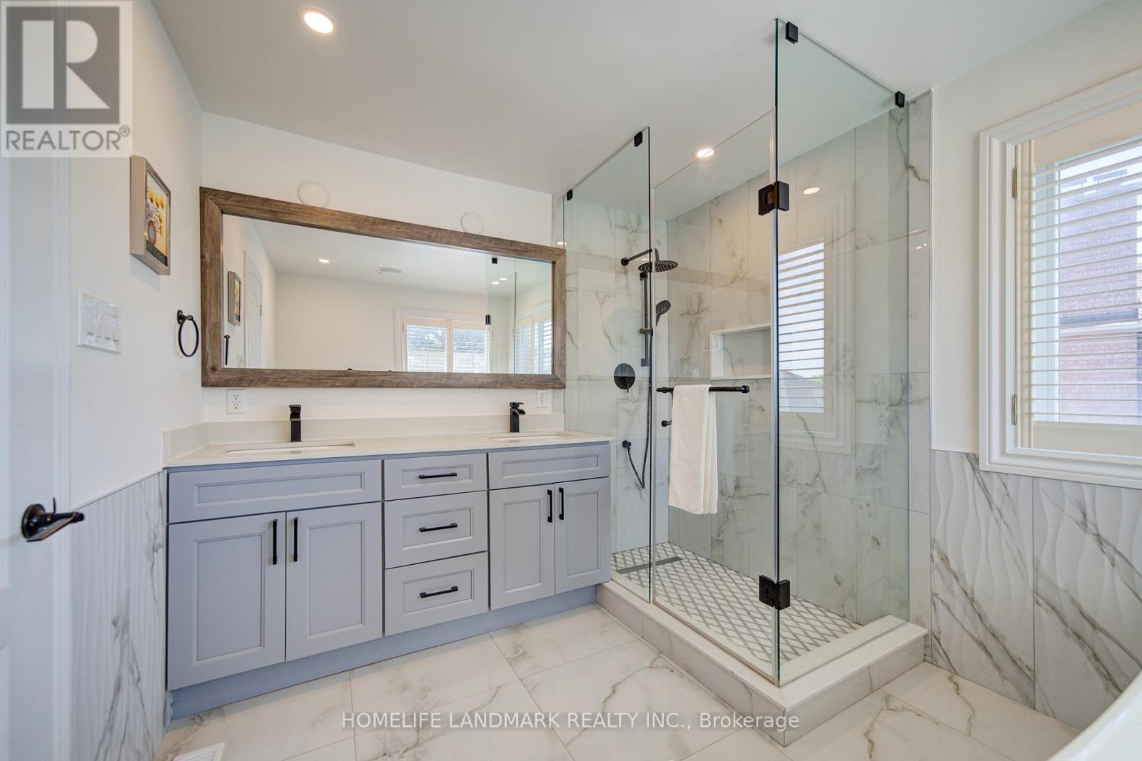 32 Dumfries Drive, Markham, Ontario L6C 1R9 - Photo 21 - N13159556