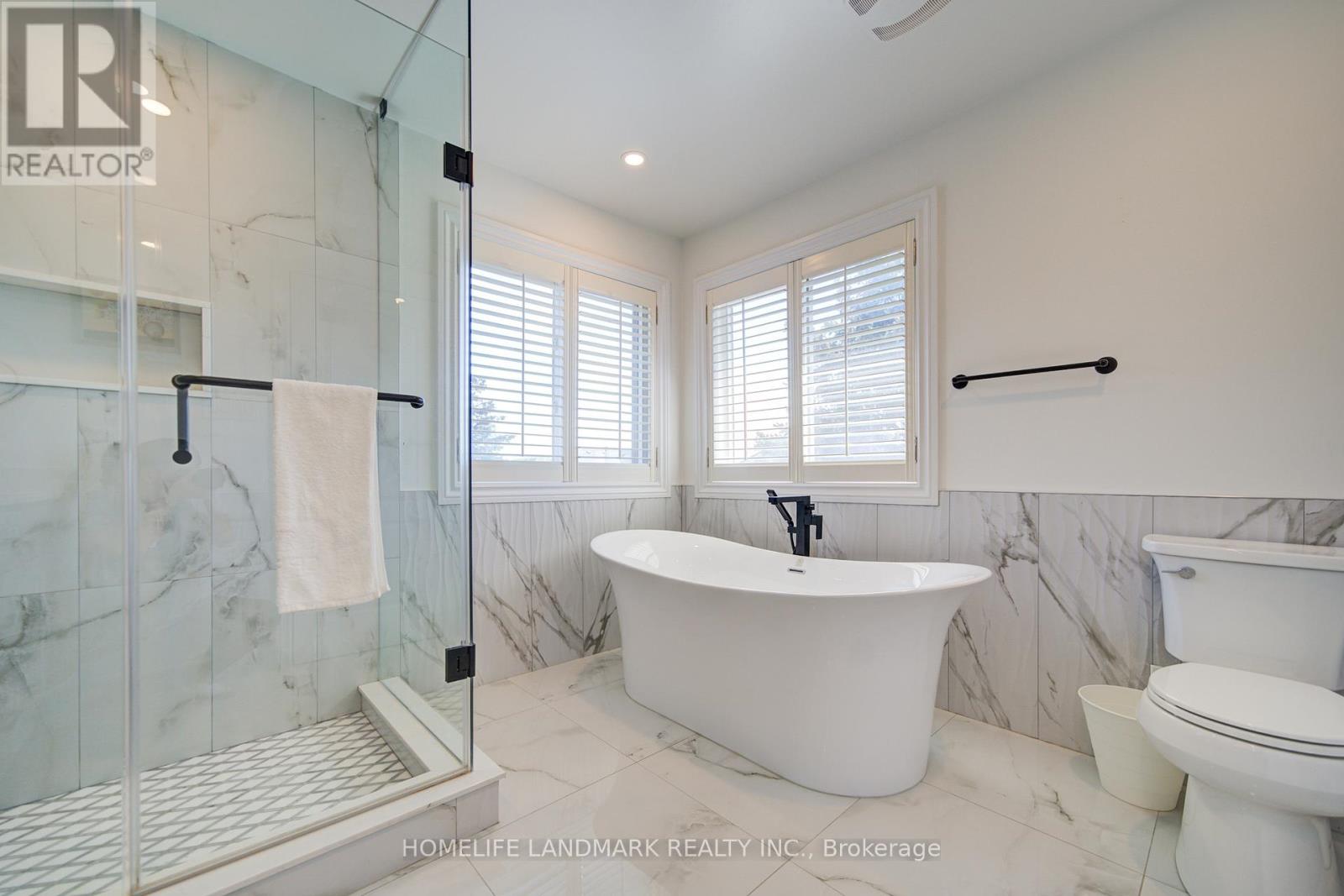 32 Dumfries Drive, Markham, Ontario L6C 1R9 - Photo 22 - N13159556