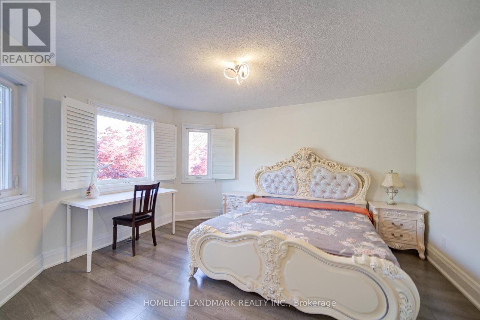 32 Dumfries Drive, Markham, Ontario L6C 1R9 - Photo 27 - N13159556