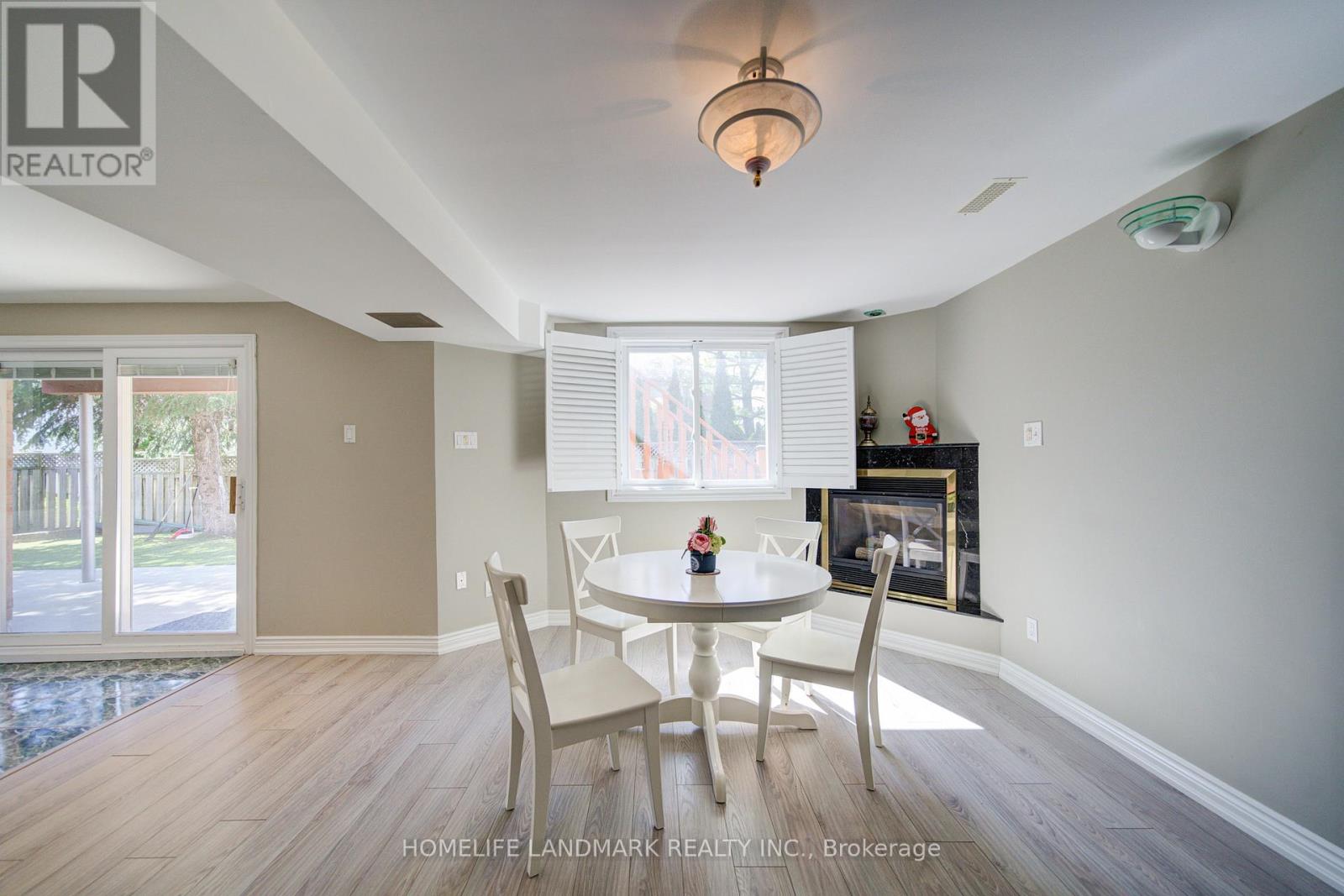 32 Dumfries Drive, Markham, Ontario L6C 1R9 - Photo 30 - N13159556