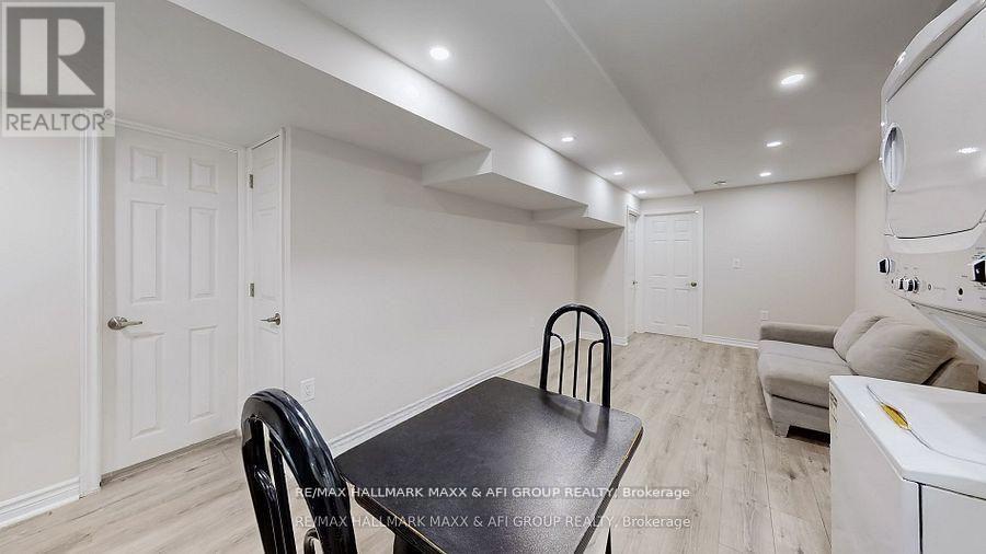 719 Shanahan Boulevard, Newmarket, Ontario L3X 1P8 - Photo 34 - N13159564
