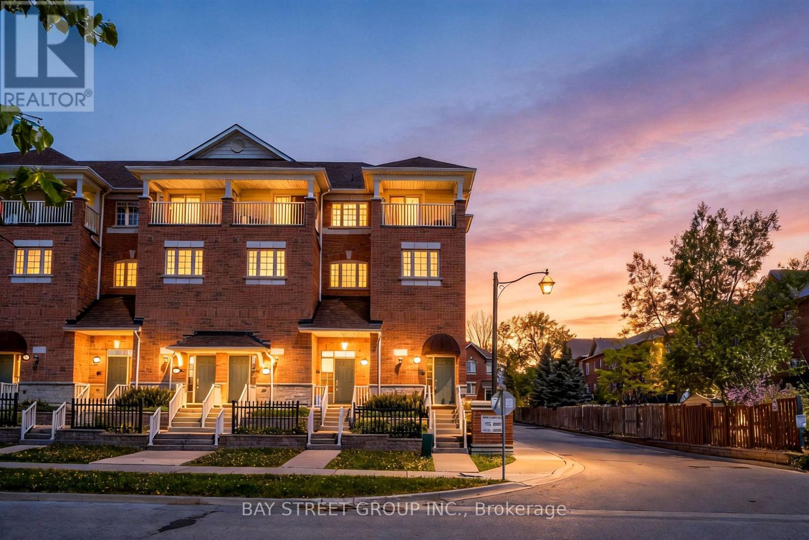 141 SILVERWOOD AVENUE, Richmond Hill, Ontario