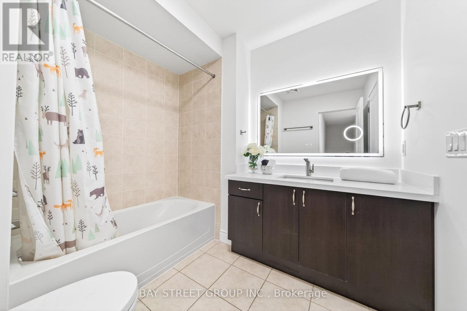 141 Silverwood Avenue, Richmond Hill, Ontario L4S 0C9 - Photo 20 - N13159580