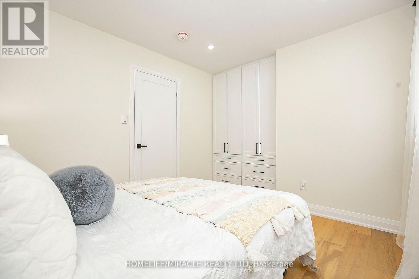 52 Foxacre Row, Brampton, Ontario L6V 3P5 - Photo 31 - W13159576