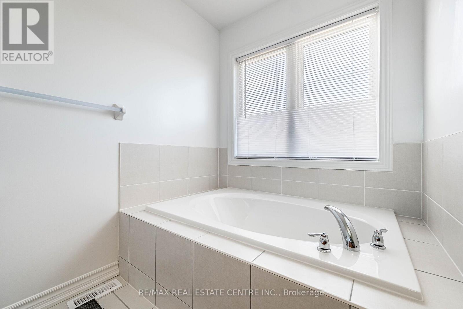26 Aitchison Avenue, Southgate, Ontario N0C 1B0 - Photo 39 - X13159588