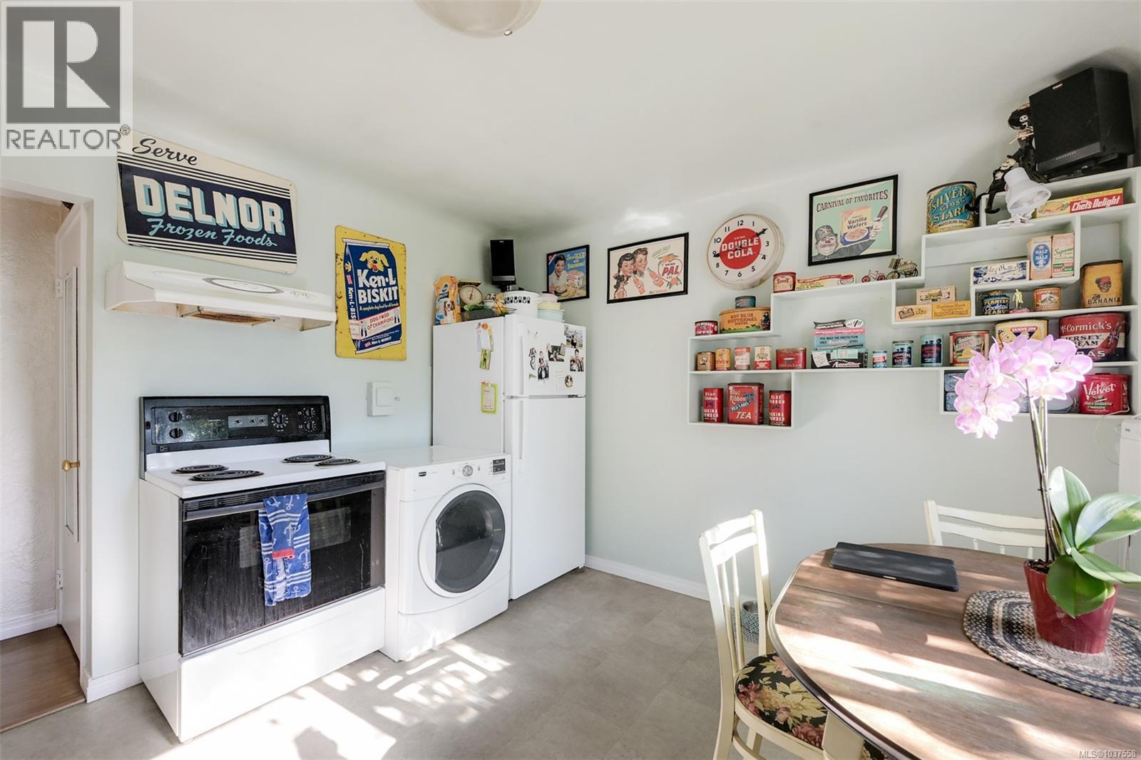 2550/2552 Belmont Ave, Victoria, British Columbia  V8R 4A4 - Photo 11 - 1037558