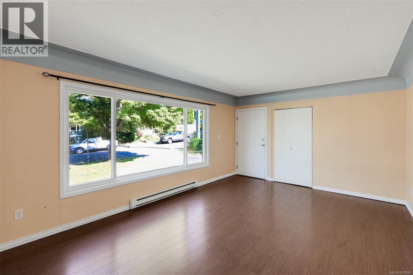2550/2552 Belmont Ave, Victoria, British Columbia  V8R 4A4 - Photo 33 - 1037558