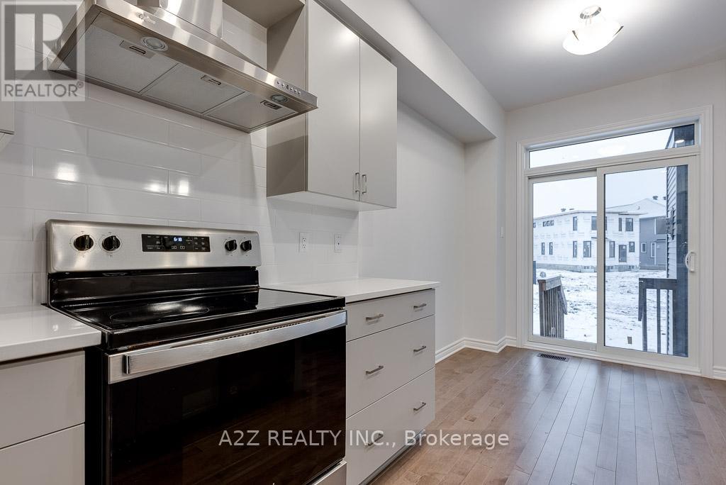 732 Miikana Road, Ottawa, Ontario  K1X 0H6 - Photo 7 - X13159624