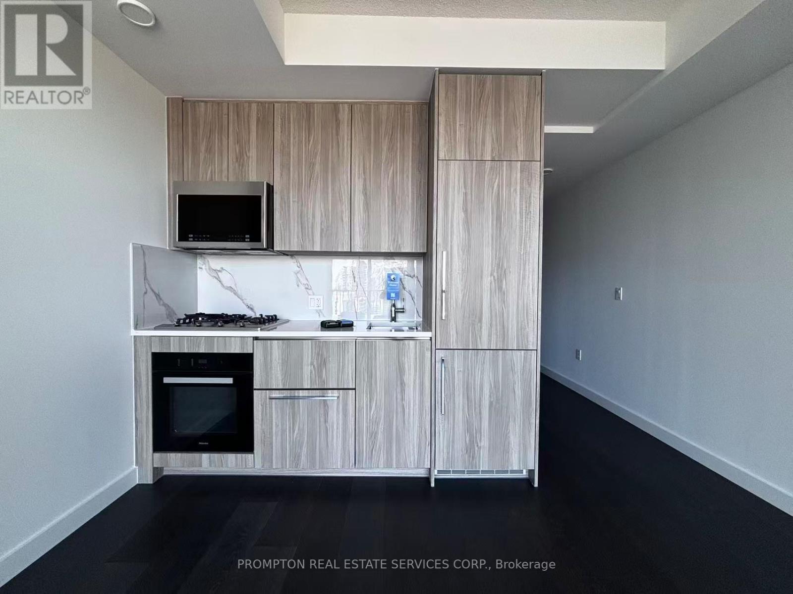 1810 - 75 Billes Heights, Toronto, Ontario M2K 0J8 - Photo 2 - C13159630