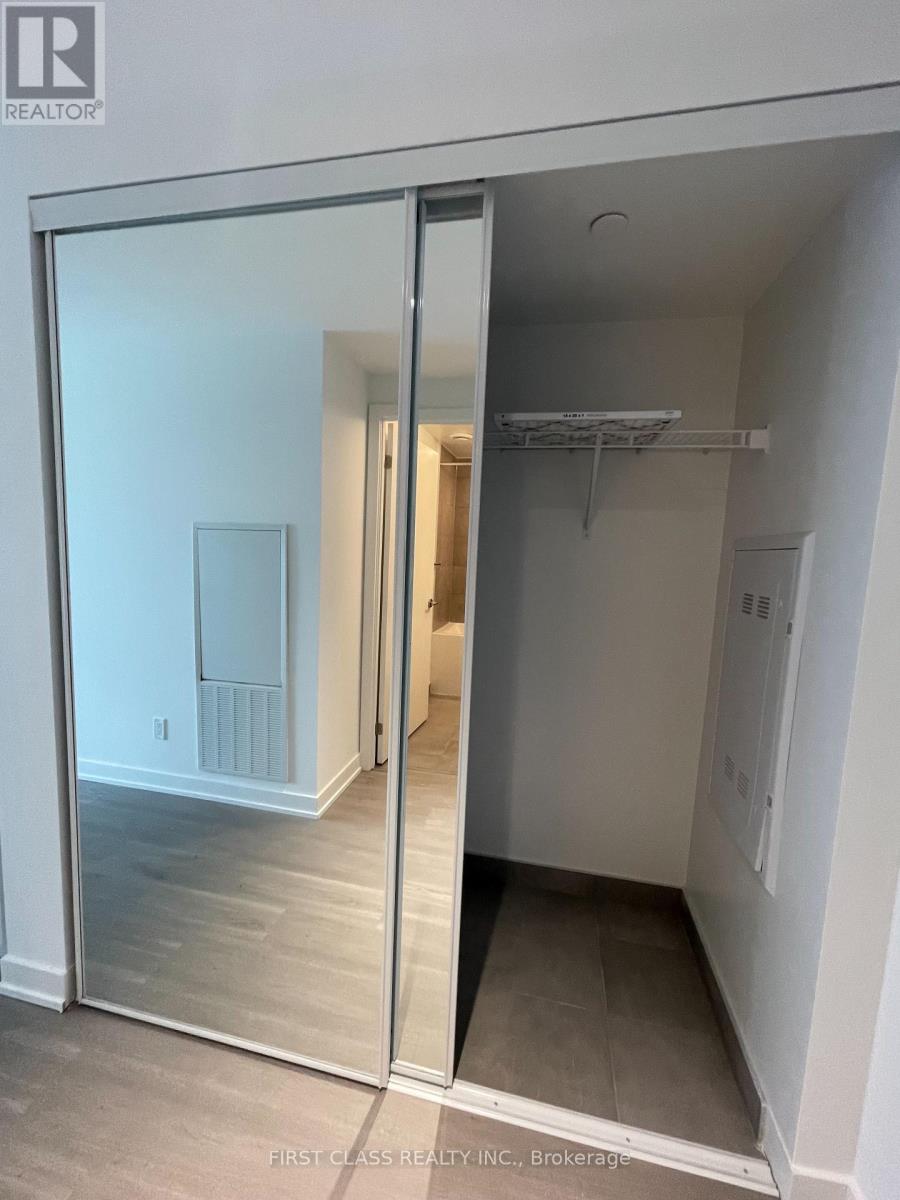 4107 - 8 Wellesley Street W, Toronto, Ontario  M4Y 0J5 - Photo 17 - C13159632