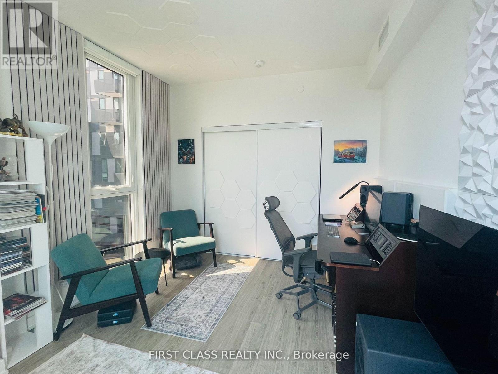 921 - 30 Tretti Way, Toronto, Ontario  M3H 0E3 - Photo 17 - C13159638