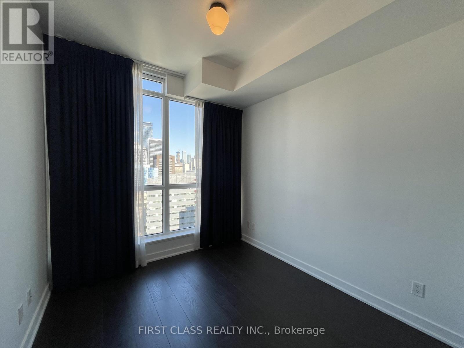 2706 - 199 Richmond Street W, Toronto, Ontario  M5V 0H4 - Photo 10 - C13159644
