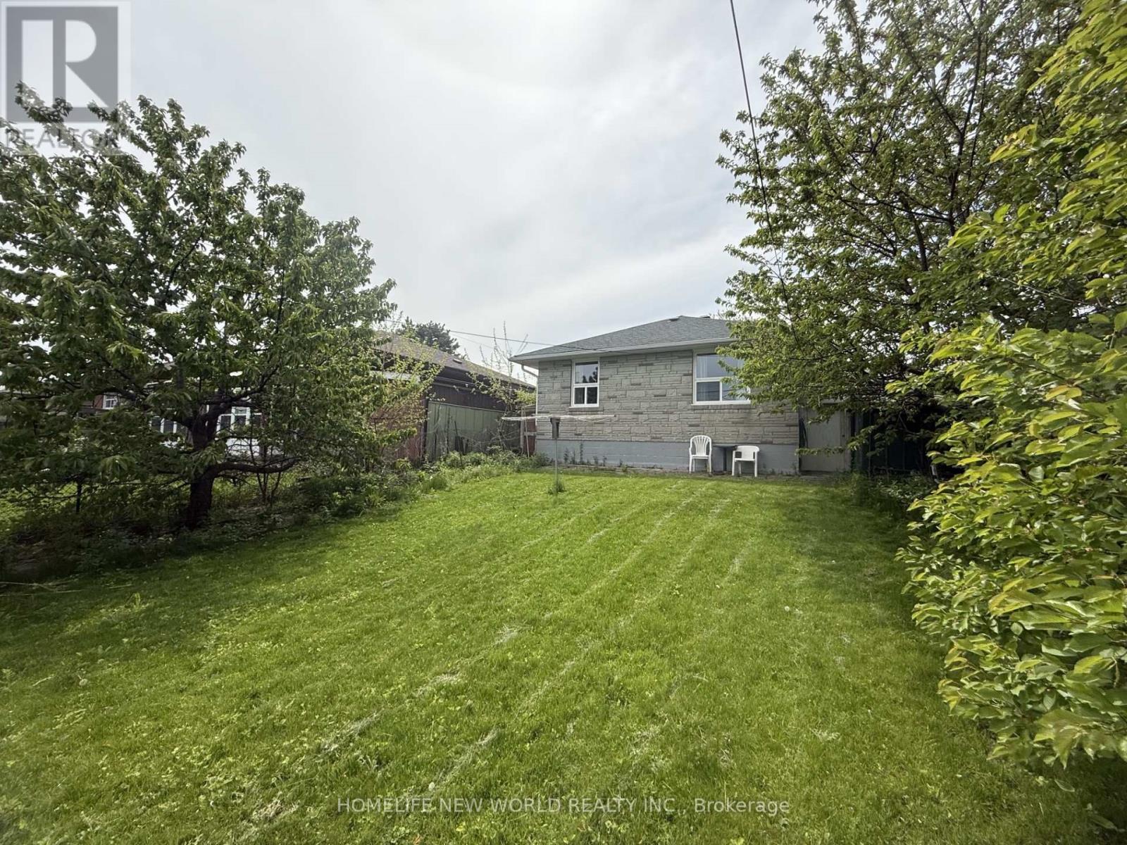 61 Crosland Drive, Toronto, Ontario  M1R 4M9 - Photo 37 - E13159622