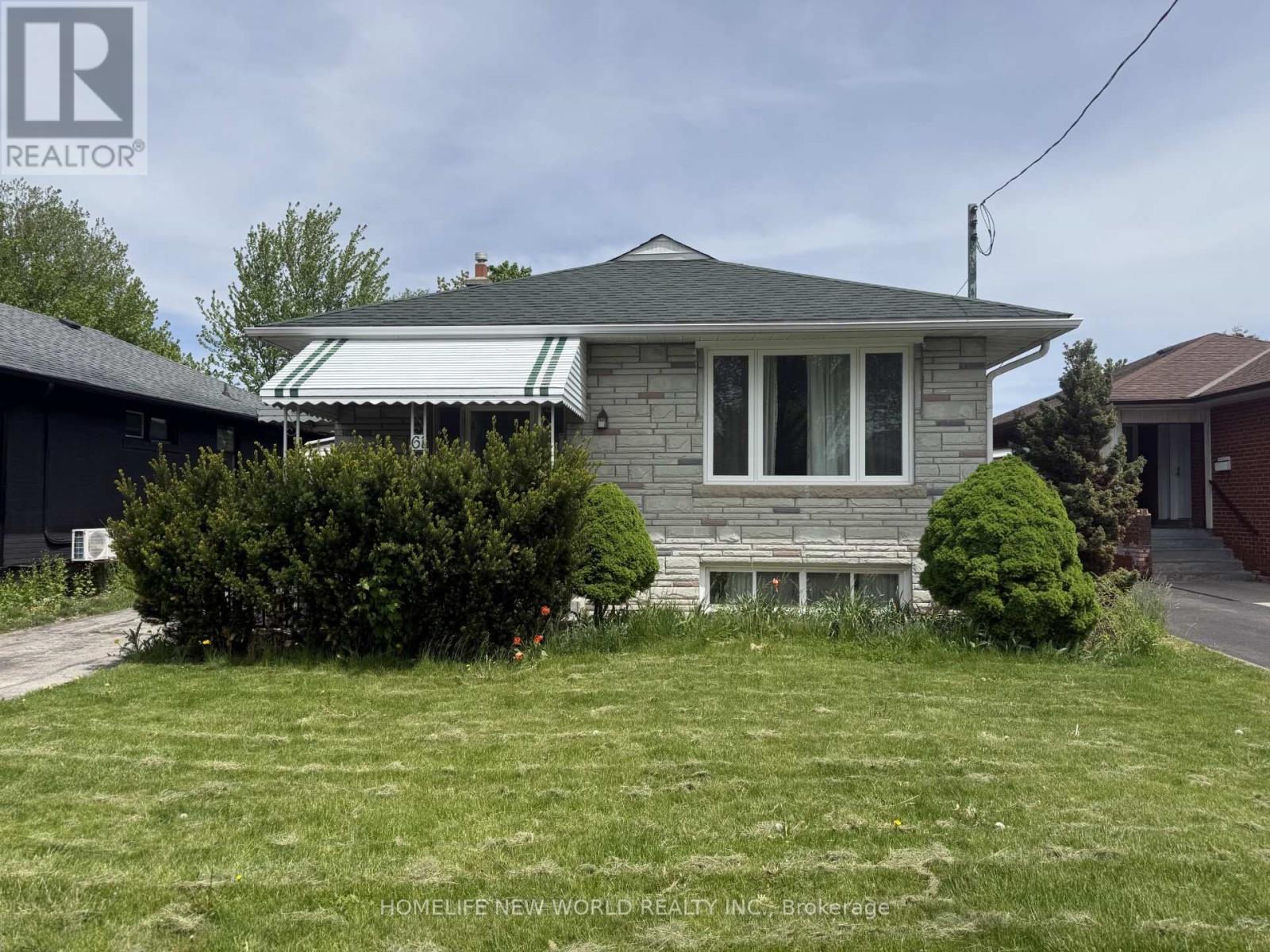 61 Crosland Drive, Toronto, Ontario  M1R 4M9 - Photo 5 - E13159622