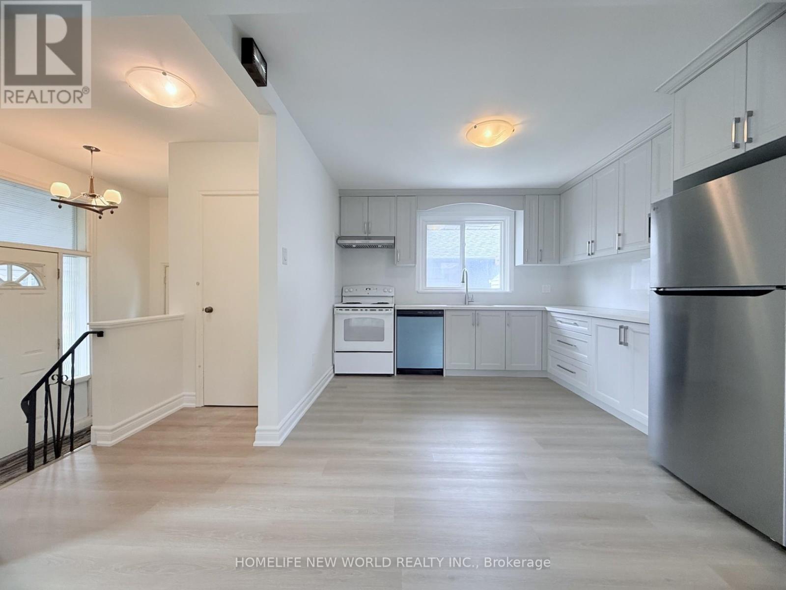 61 Crosland Drive, Toronto, Ontario  M1R 4M9 - Photo 9 - E13159622