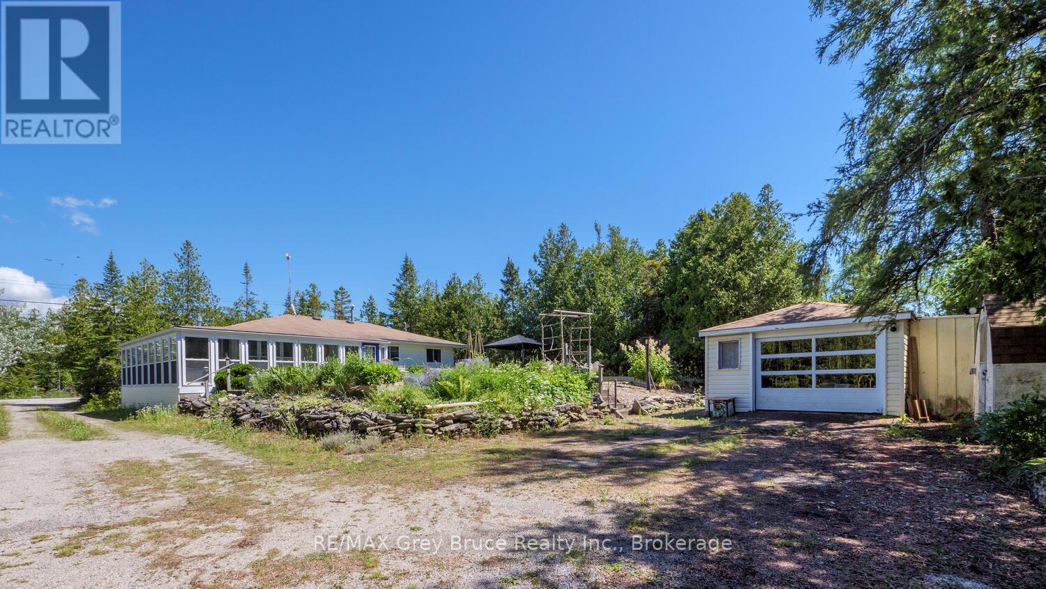 1034 DORCAS BAY ROAD, Northern Bruce Peninsula, Ontario