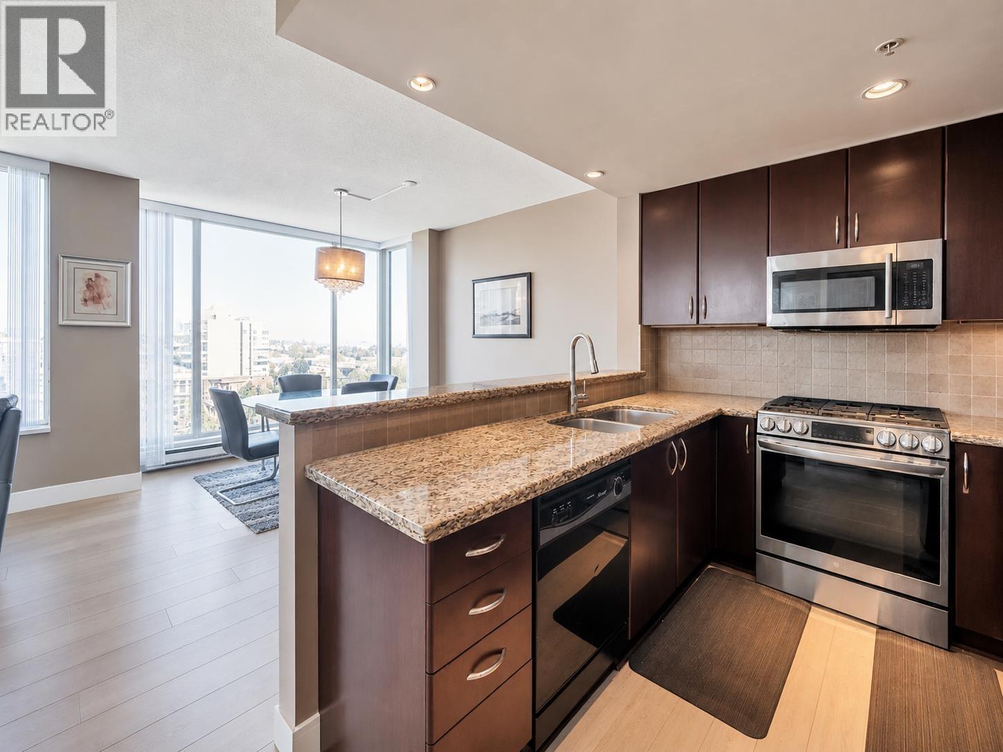 1301 1428 W 6th Avenue, Vancouver, British Columbia  V6H 4H4 - Photo 2 - R3125329