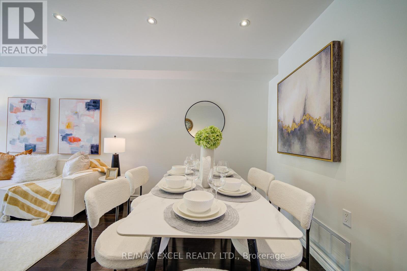 59 Bassett Avenue, Richmond Hill, Ontario  L4B 4J9 - Photo 11 - N13159596