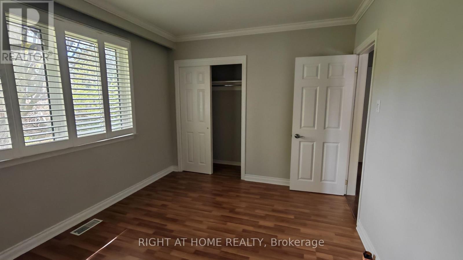 27 Sussex Avenue, Richmond Hill, Ontario  L4C 2E5 - Photo 10 - N13159604
