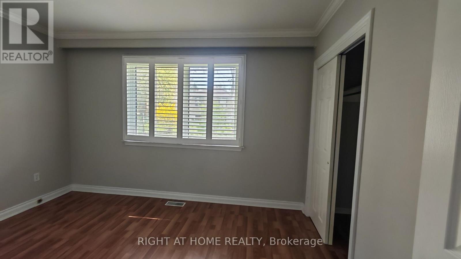 27 Sussex Avenue, Richmond Hill, Ontario  L4C 2E5 - Photo 11 - N13159604