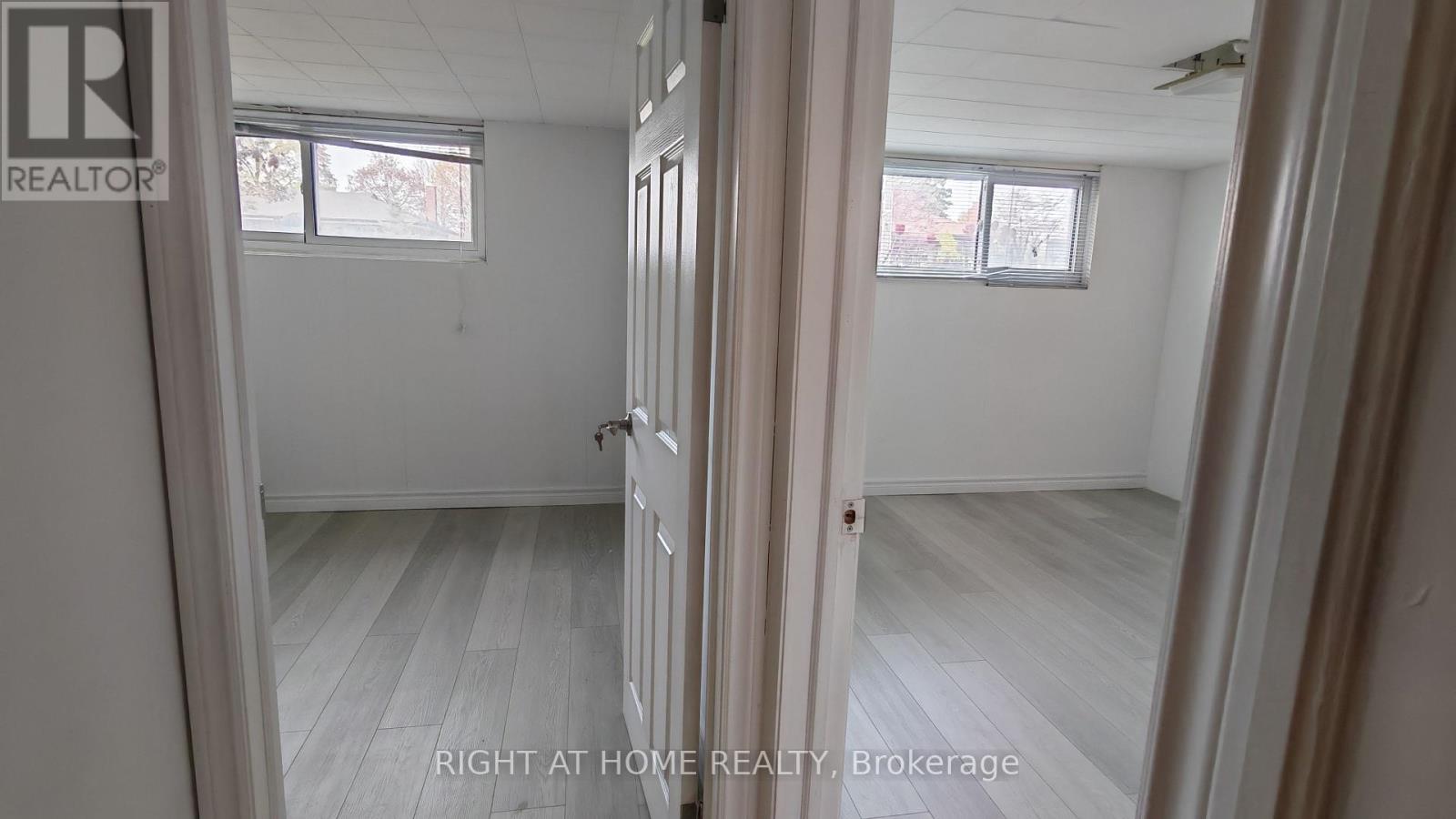 27 Sussex Avenue, Richmond Hill, Ontario  L4C 2E5 - Photo 15 - N13159604