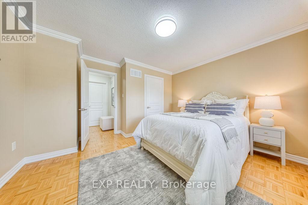 42 Grand Oak Drive, Richmond Hill, Ontario  L4E 3Z9 - Photo 29 - N13159648