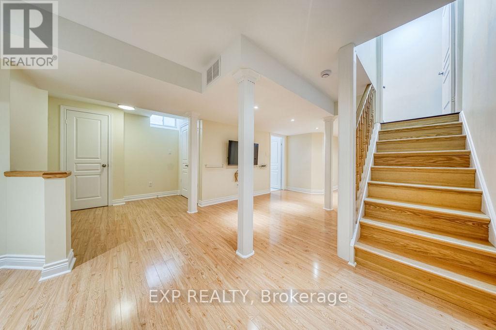 42 Grand Oak Drive, Richmond Hill, Ontario  L4E 3Z9 - Photo 35 - N13159648