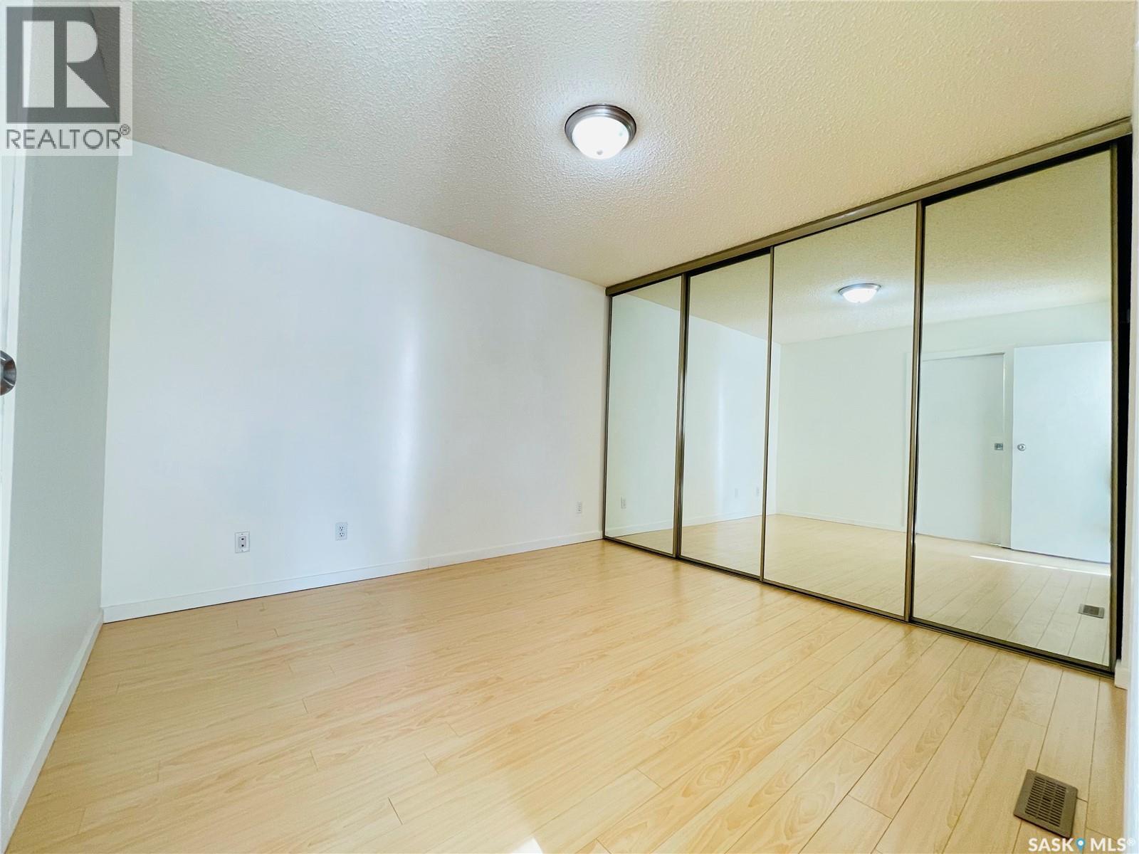 5026 10th Avenue, Regina, Saskatchewan  S4T 7P4 - Photo 31 - SK036668