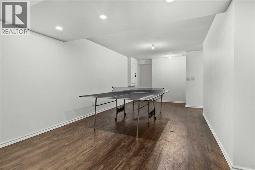 15 Sage Berry Road NW, Calgary, Alberta  T3R 0K8 - Photo 28 - A2295866