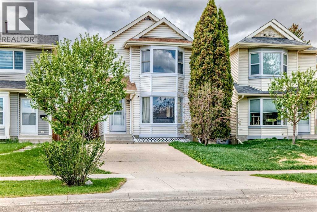 279 Falton Drive NE, Calgary, Alberta  T3J 2W8 - Photo 3 - A2312393