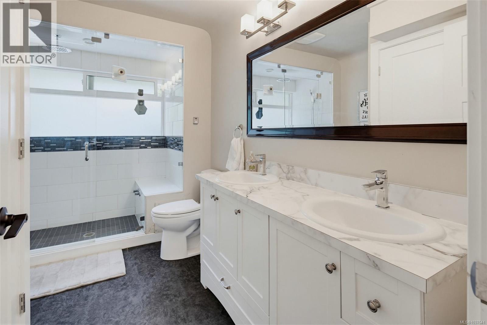3171 Henderson Rd, Oak Bay, British Columbia  V8P 5A3 - Photo 22 - 1037641