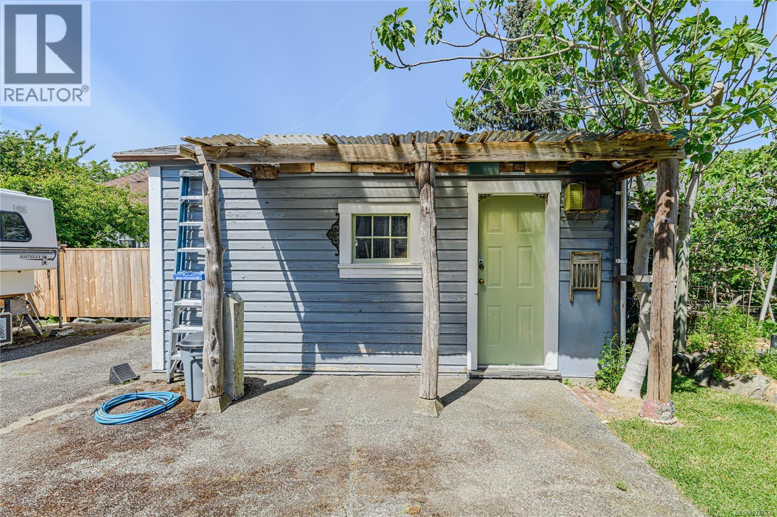 842 Princess Ave, Victoria, British Columbia  V8T 1K7 - Photo 30 - 1037639