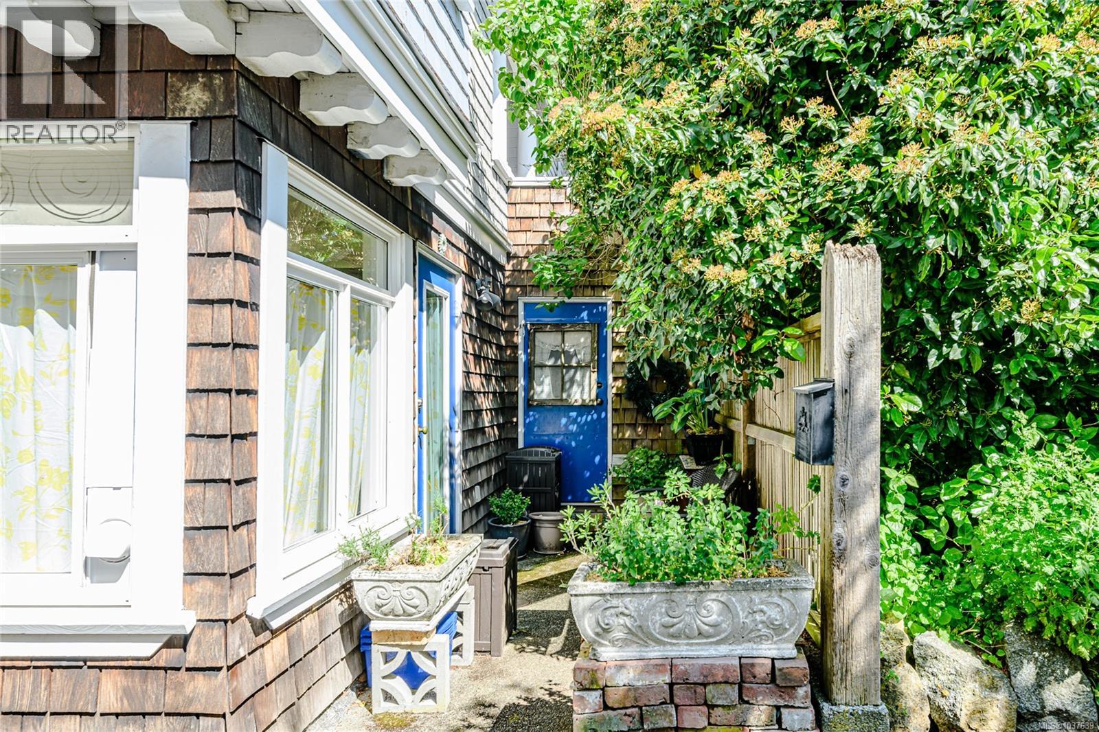 842 Princess Ave, Victoria, British Columbia  V8T 1K7 - Photo 26 - 1037639