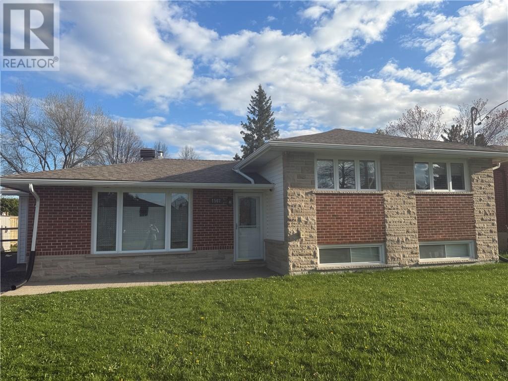 1507 Canterbury Street, Greater Sudbury, Ontario