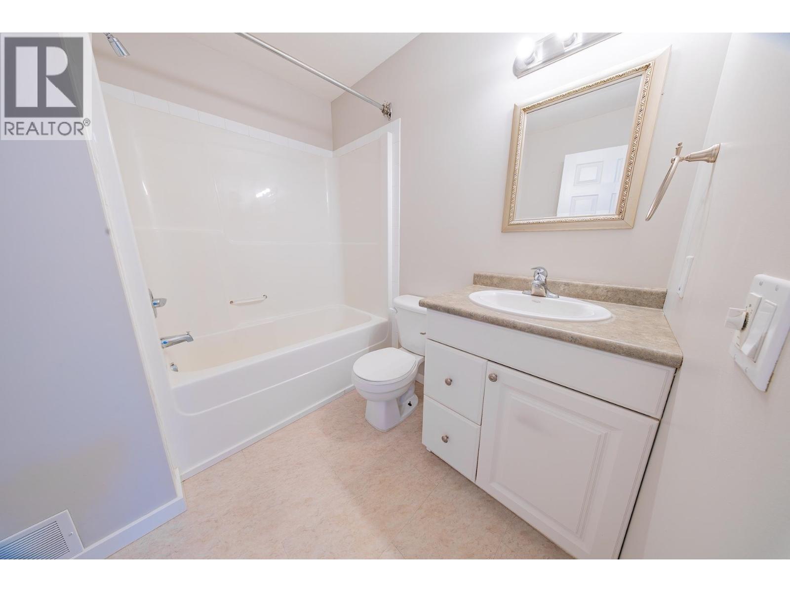 10209 103 Avenue, Fort St. John, British Columbia V1J 2H7 - Photo 28 - R3116915