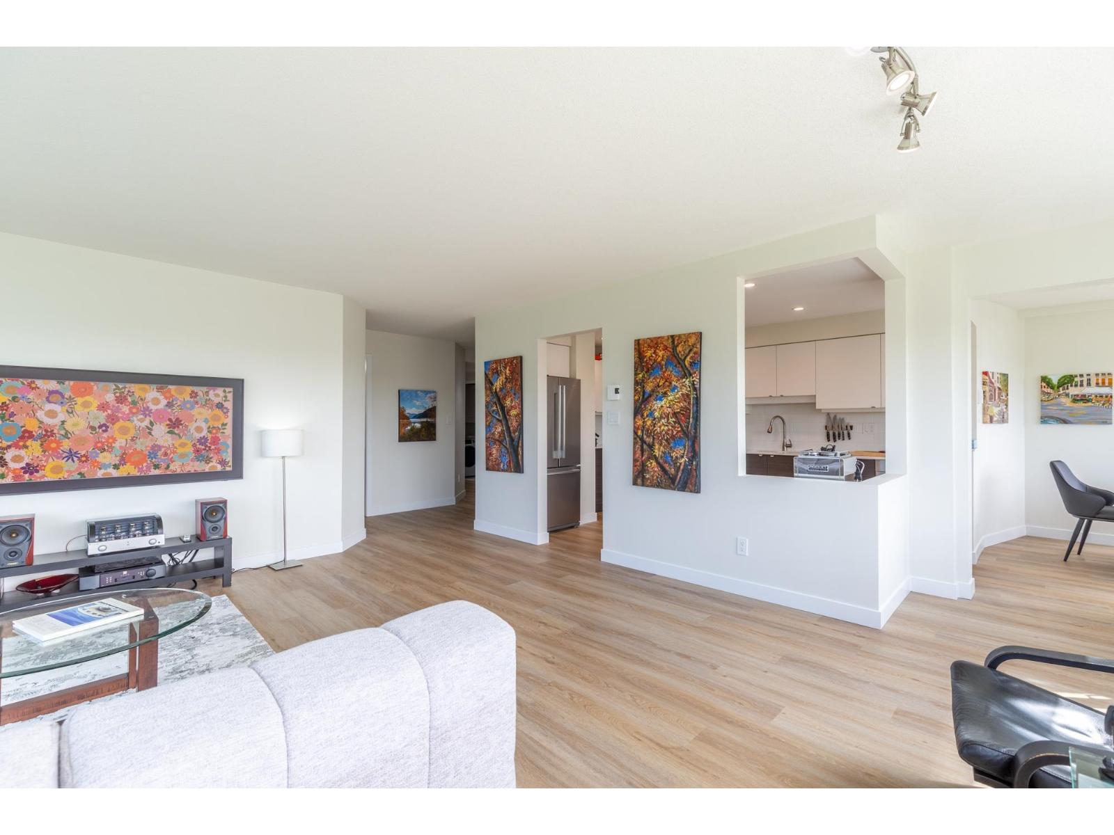 905 15030 101 Avenue, Surrey, British Columbia  V3R 0N3 - Photo 11 - R3126023